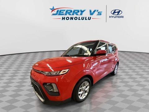 1 image of 2022 Kia Soul LX