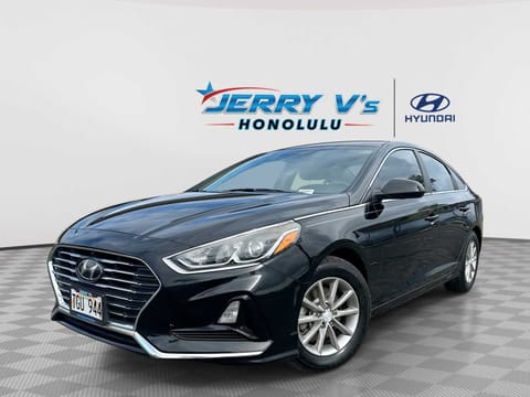 1 image of 2018 Hyundai Sonata SE