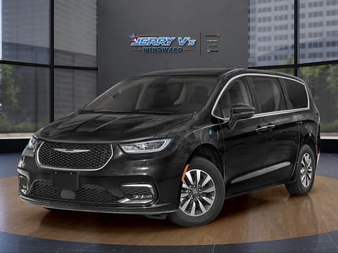 1 image of 2024 Chrysler Pacifica Hybrid Select