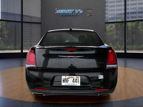 1 image of 2021 Chrysler 300 300S