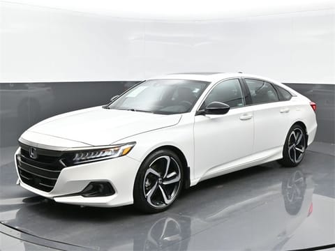 1 image of 2022 Honda Accord Sport 2.0T