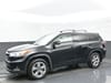 2 thumbnail image of  2016 Toyota Highlander Limited