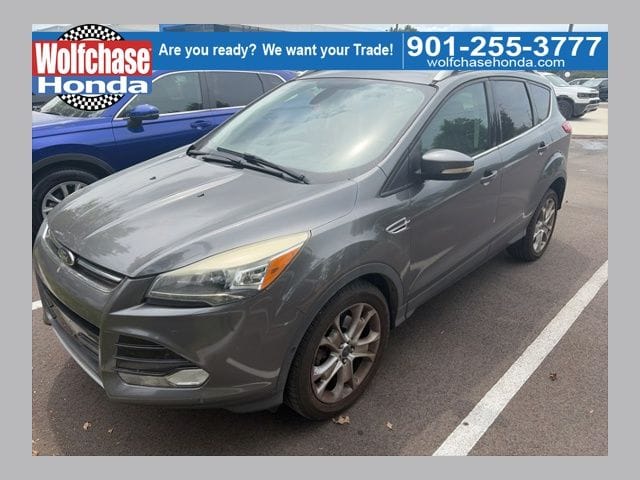 1 placeholder image of  2014 Ford Escape Titanium