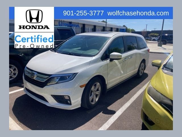 1 placeholder image of  2020 Honda Odyssey EX-L