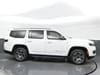 7 thumbnail image of  2024 Jeep Wagoneer Base