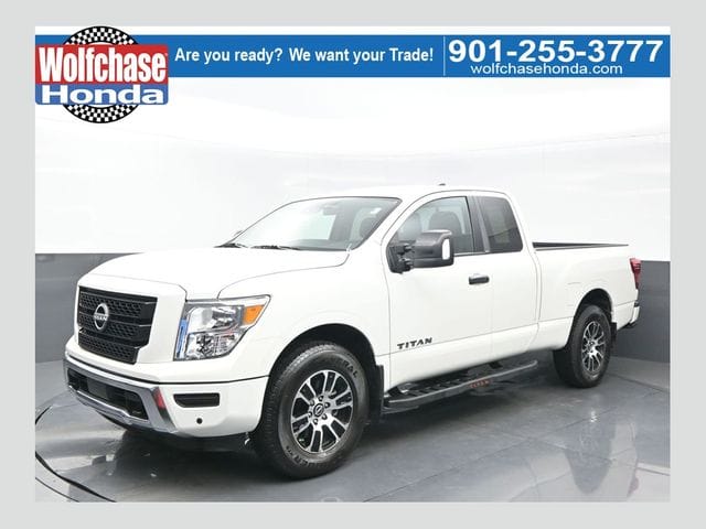 2024 Nissan Titan SV