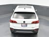 32 thumbnail image of  2024 Volkswagen Taos 1.5T SE