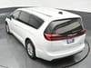 31 thumbnail image of  2025 Chrysler Pacifica Select