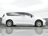 26 thumbnail image of  2025 Chrysler Pacifica Select