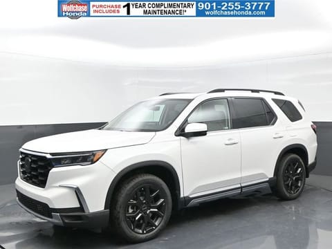 1 image of 2025 Honda Pilot Touring w/HPD Wheels