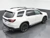 33 thumbnail image of  2025 Honda Pilot Touring w/HPD Wheels