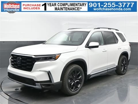 1 image of 2025 Honda Pilot Touring w/HPD Wheels