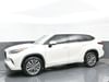 2 thumbnail image of  2021 Toyota Highlander Platinum