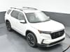 33 thumbnail image of  2025 Honda Pilot Touring w/HPD Wheels