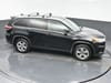 35 thumbnail image of  2016 Toyota Highlander Limited