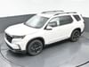 27 thumbnail image of  2025 Honda Pilot Touring w/HPD Wheels