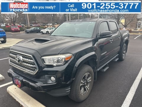 1 image of 2017 Toyota Tacoma SR5