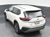 33 thumbnail image of  2023 Nissan Rogue SV