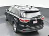 32 thumbnail image of  2016 Toyota Highlander Limited