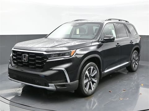 1 image of 2025 Honda Pilot Touring