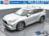30 thumbnail image of  2020 Toyota Highlander Hybrid XLE
