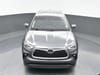 28 thumbnail image of  2021 Toyota Highlander XLE