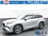 2 thumbnail image of  2020 Toyota Highlander Hybrid XLE